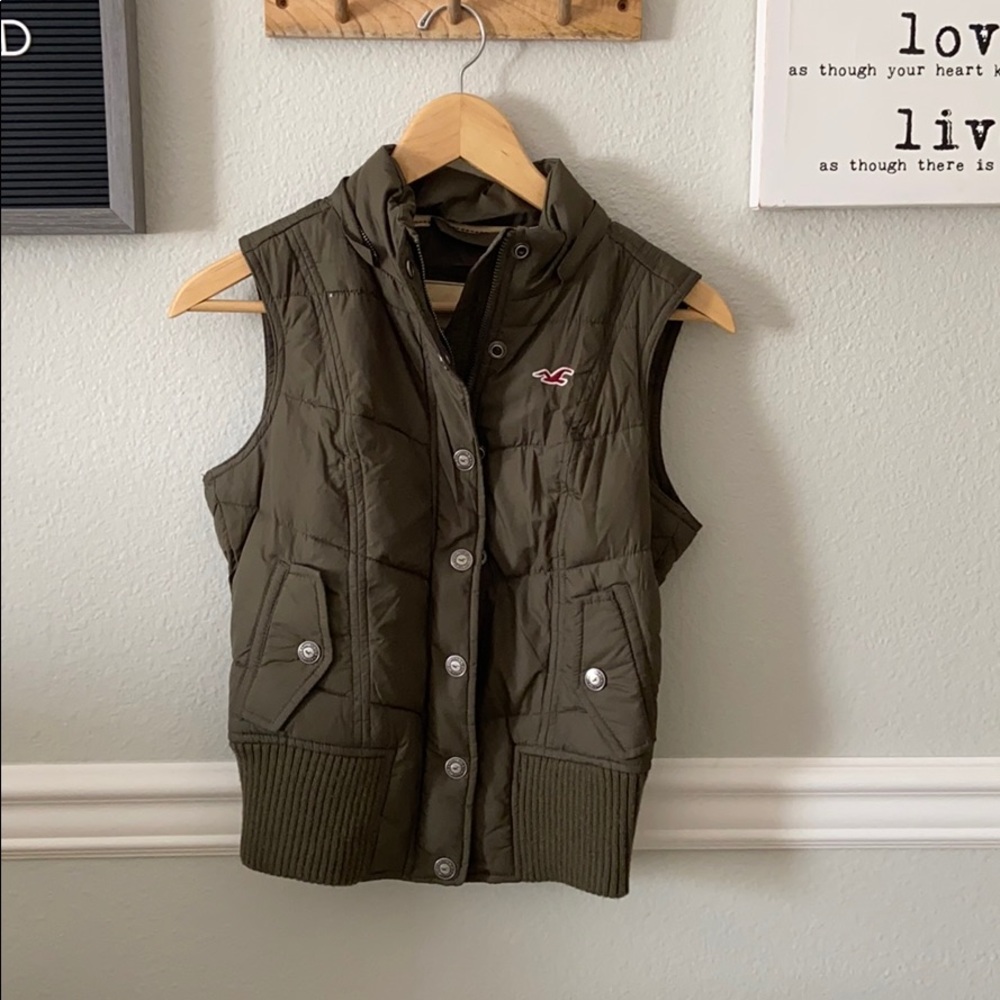 Hollister vest!